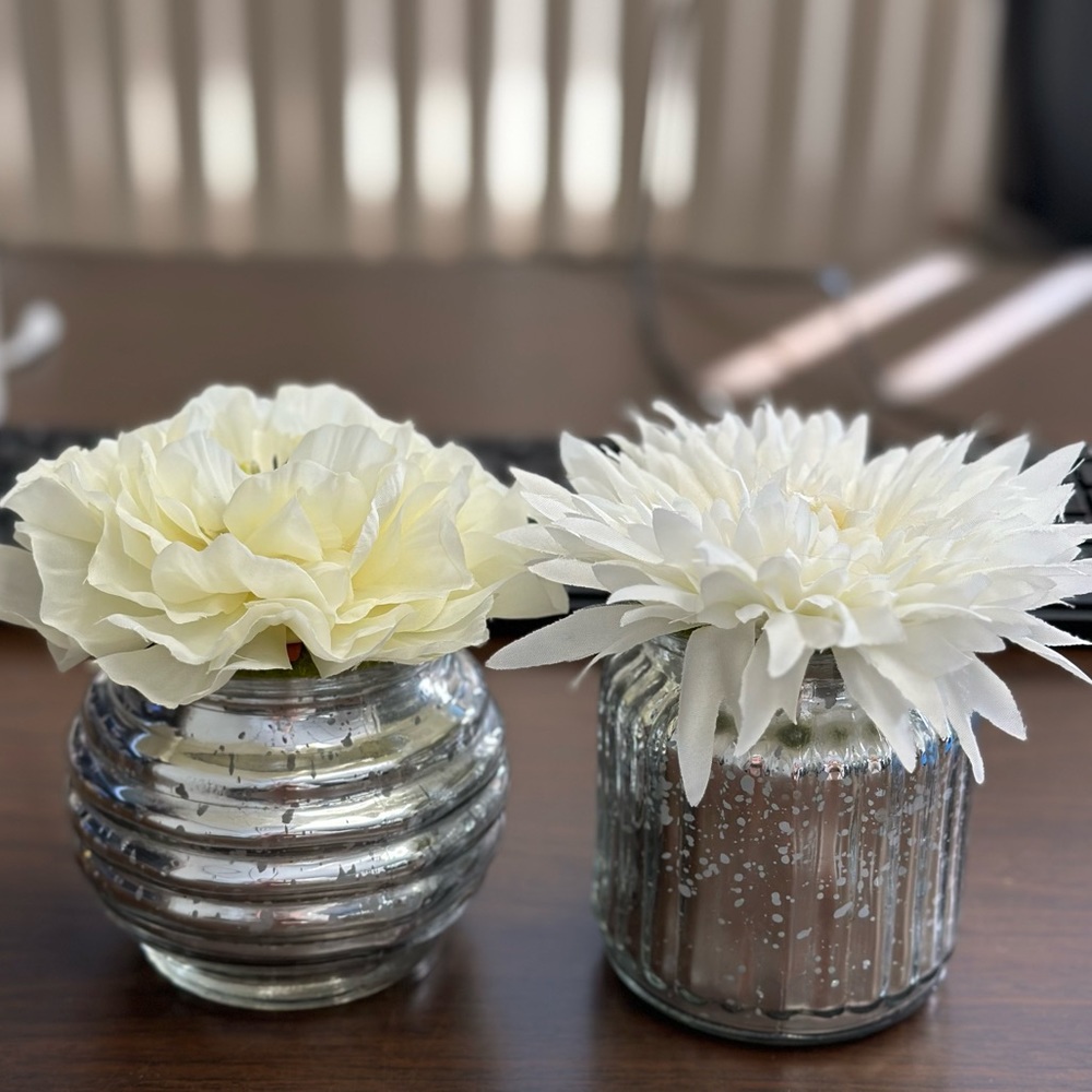 Cute white Flowers